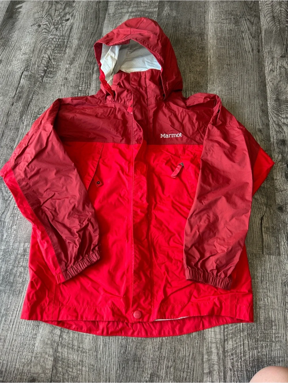 Marmot Boys Red Hooded Rain Jacket Size Medium